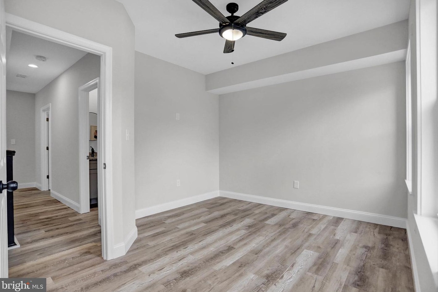 3913 Roland Ave, Baltimore MD  21211-2019 exterior