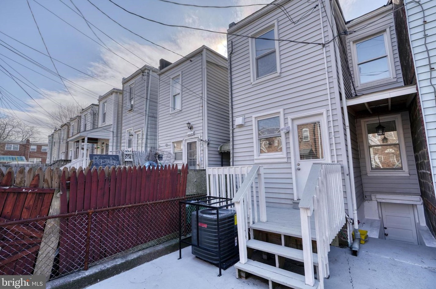 524 Maude Ave, Baltimore MD  21225-1928 exterior