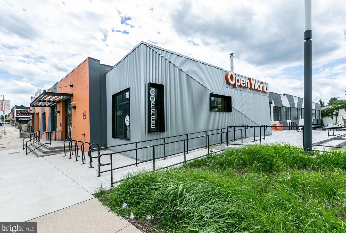 305 Lanvale St, Baltimore MD  21217-3609 exterior