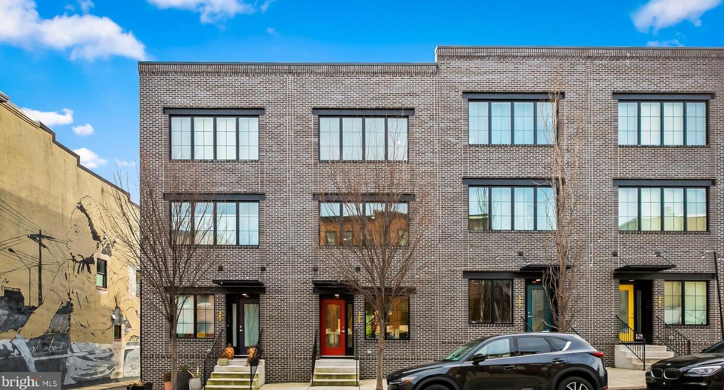 305 Lanvale St, Baltimore MD  21217-3609 exterior
