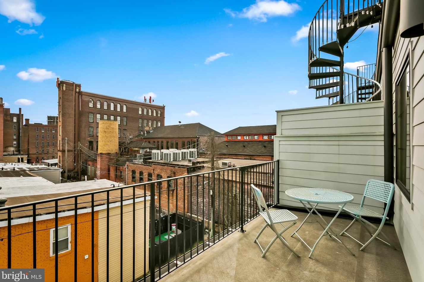 305 Lanvale St, Baltimore MD  21217-3609 exterior