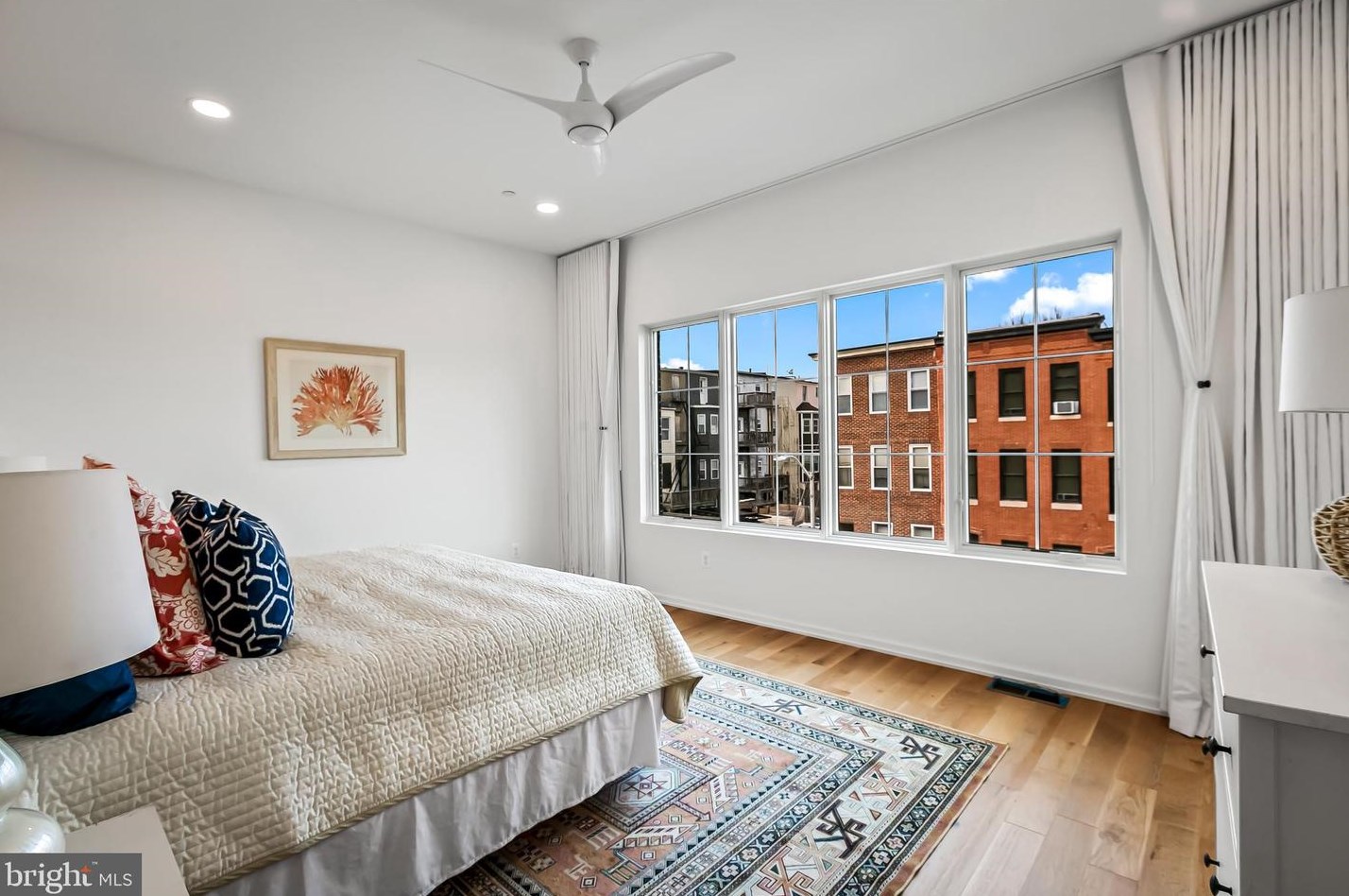 305 Lanvale St, Baltimore MD  21217-3609 exterior