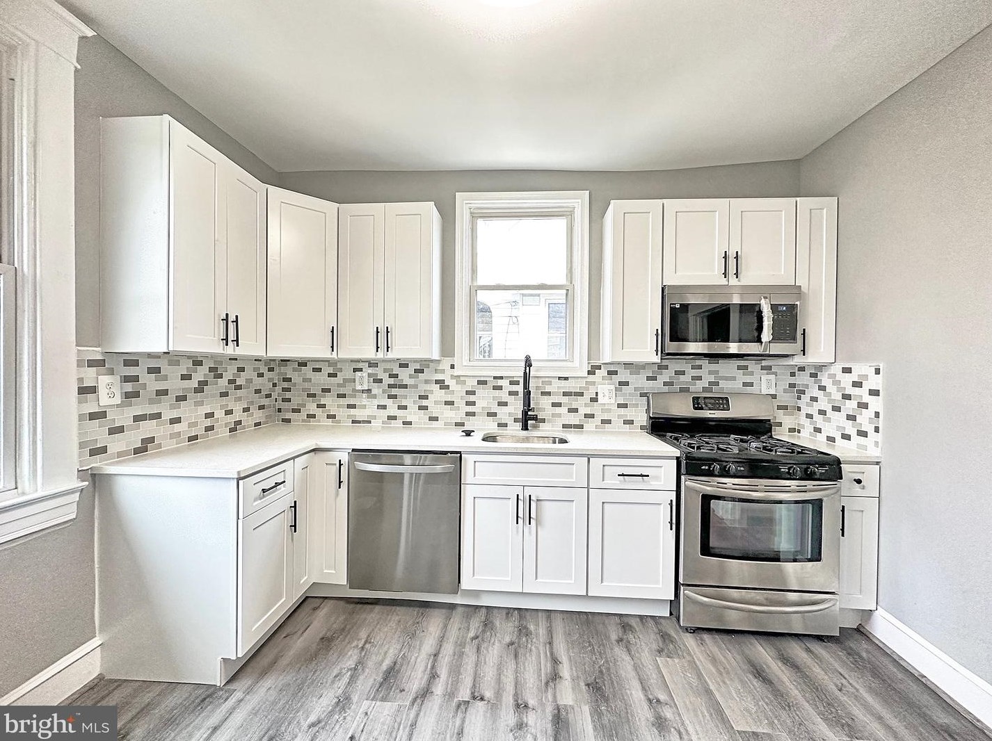3916 Duvall Ave, Baltimore MD  21216-1730 exterior