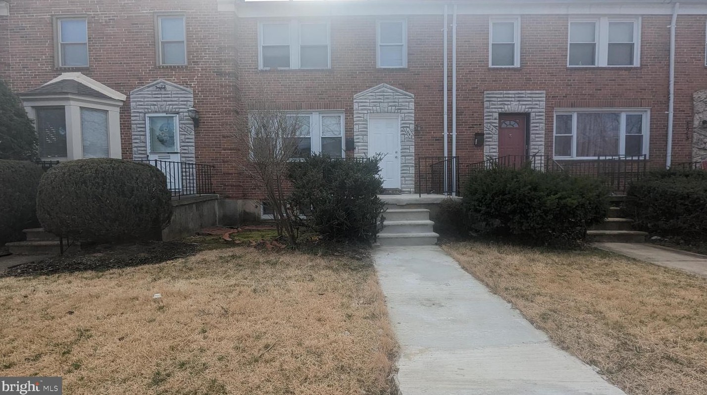 1547 Kennewick Rd, Baltimore, MD 21218-2208