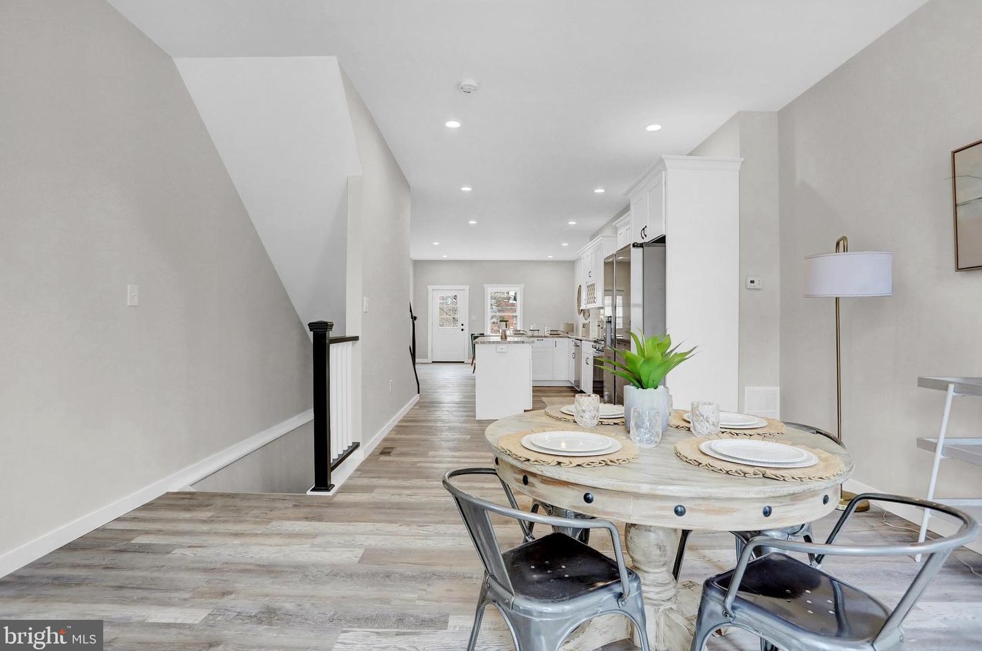 3919 Roland Ave, Baltimore MD  21211-2019 exterior