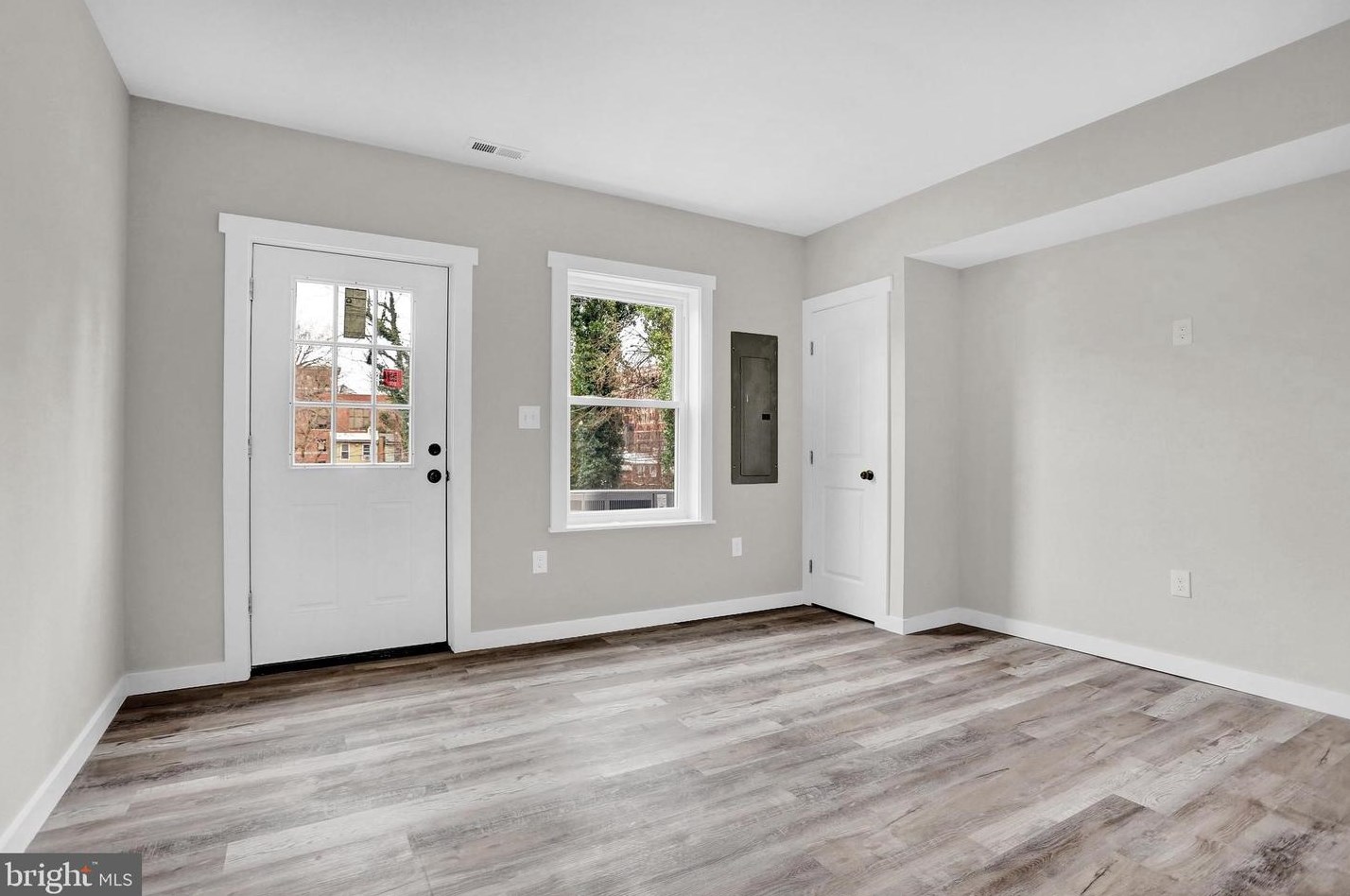 3919 Roland Ave, Baltimore MD  21211-2019 exterior