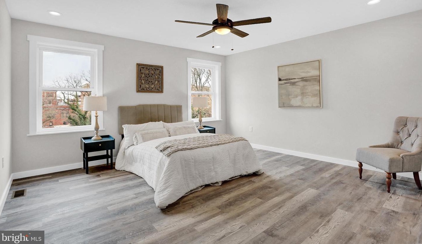 3919 Roland Ave, Baltimore MD  21211-2019 exterior