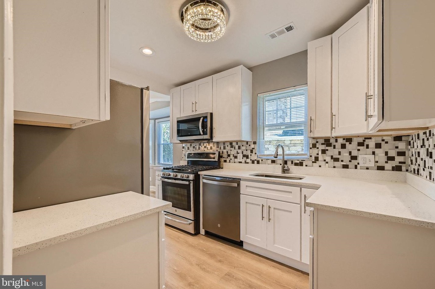 5404 Summerfield Ave, Baltimore MD  21206-4310 exterior