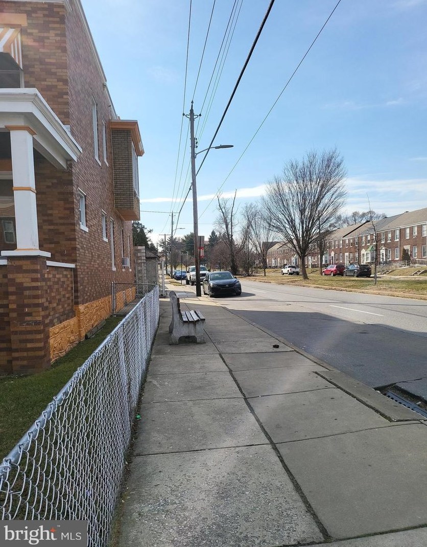 3301 Cliftmont Ave, Baltimore, MD 21213-1907
