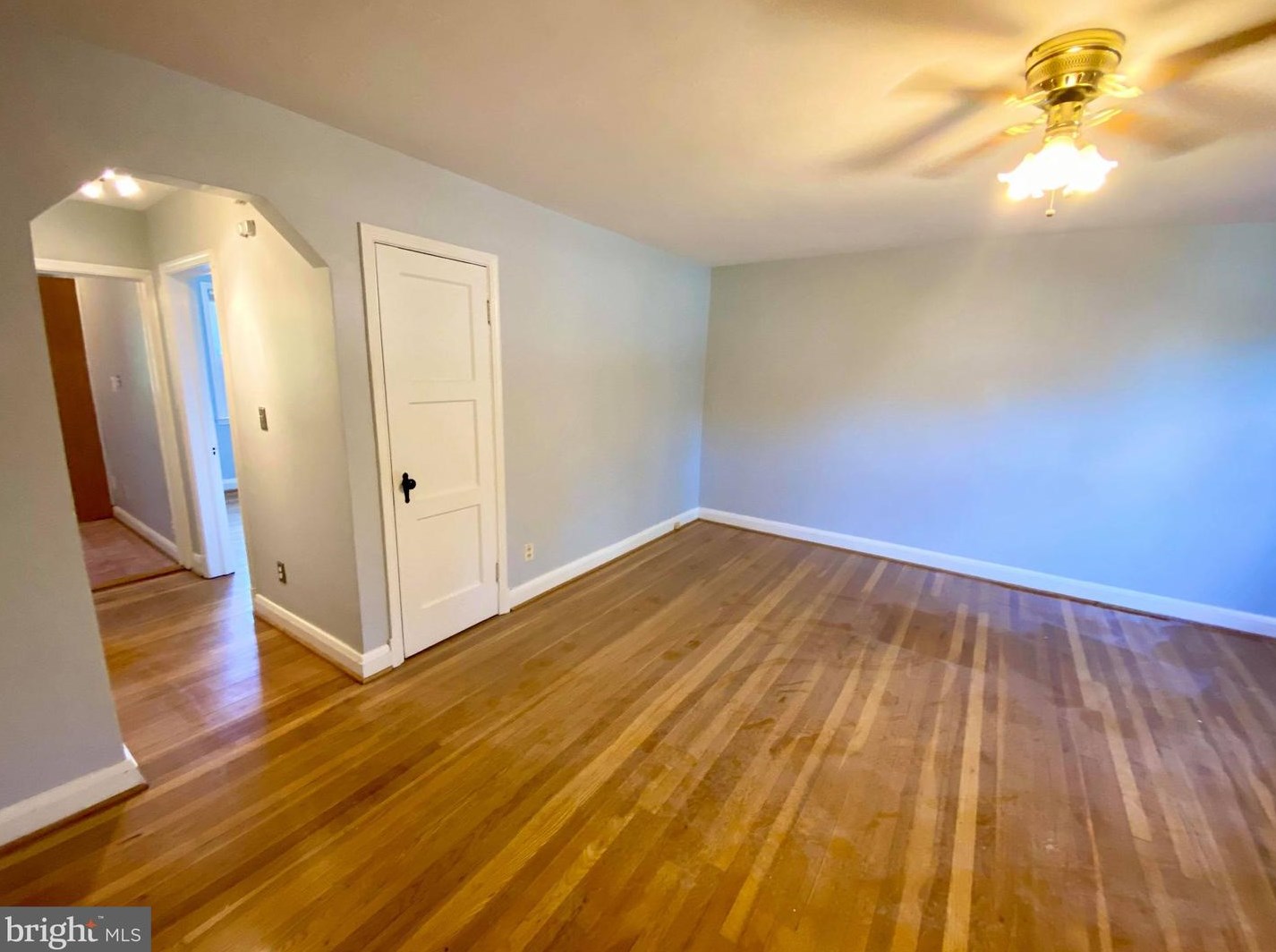 6125 Parkway Dr #1, Baltimore, MD 21212