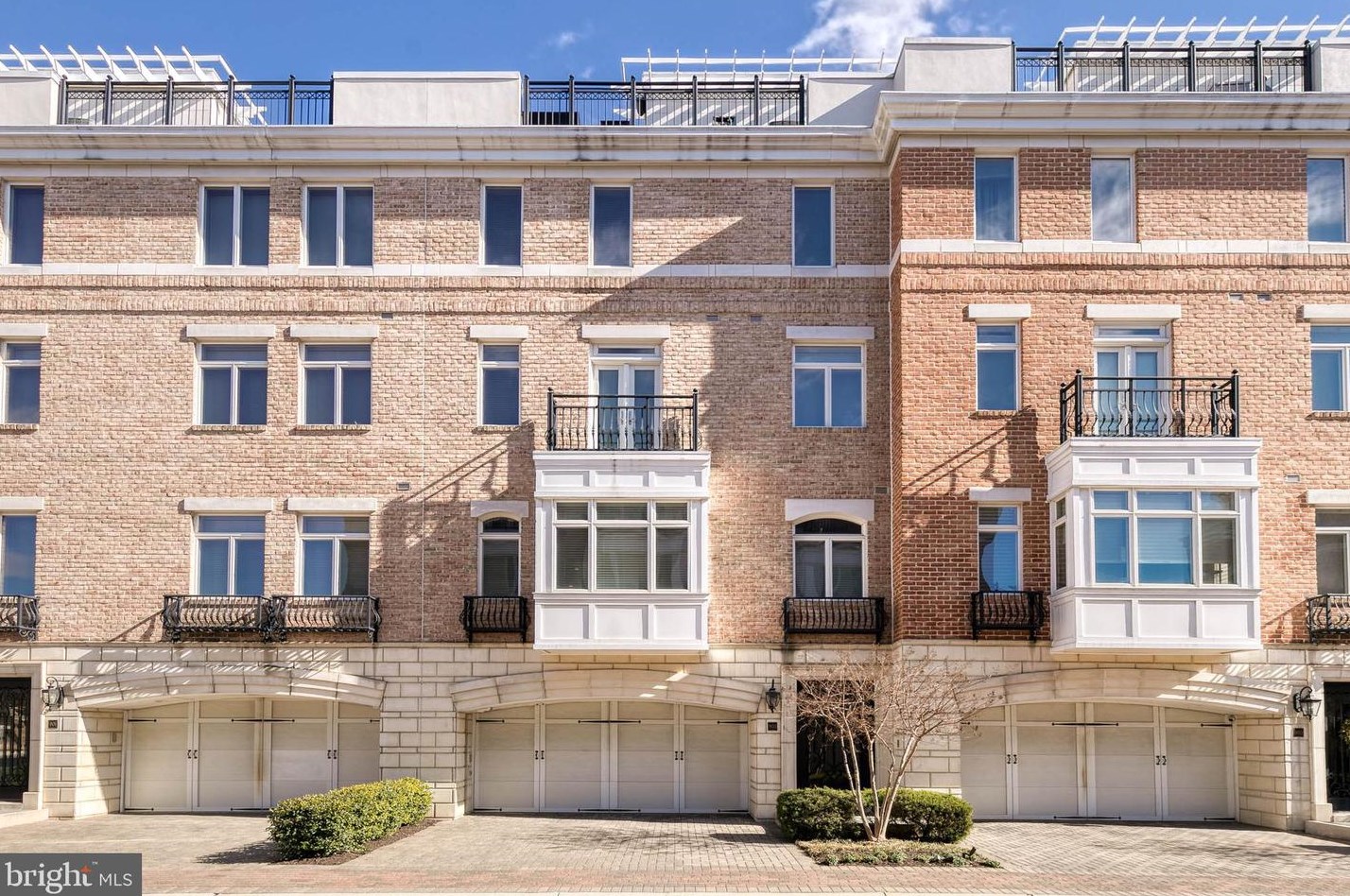 903 Valencia Ct # 176, Baltimore, MD
