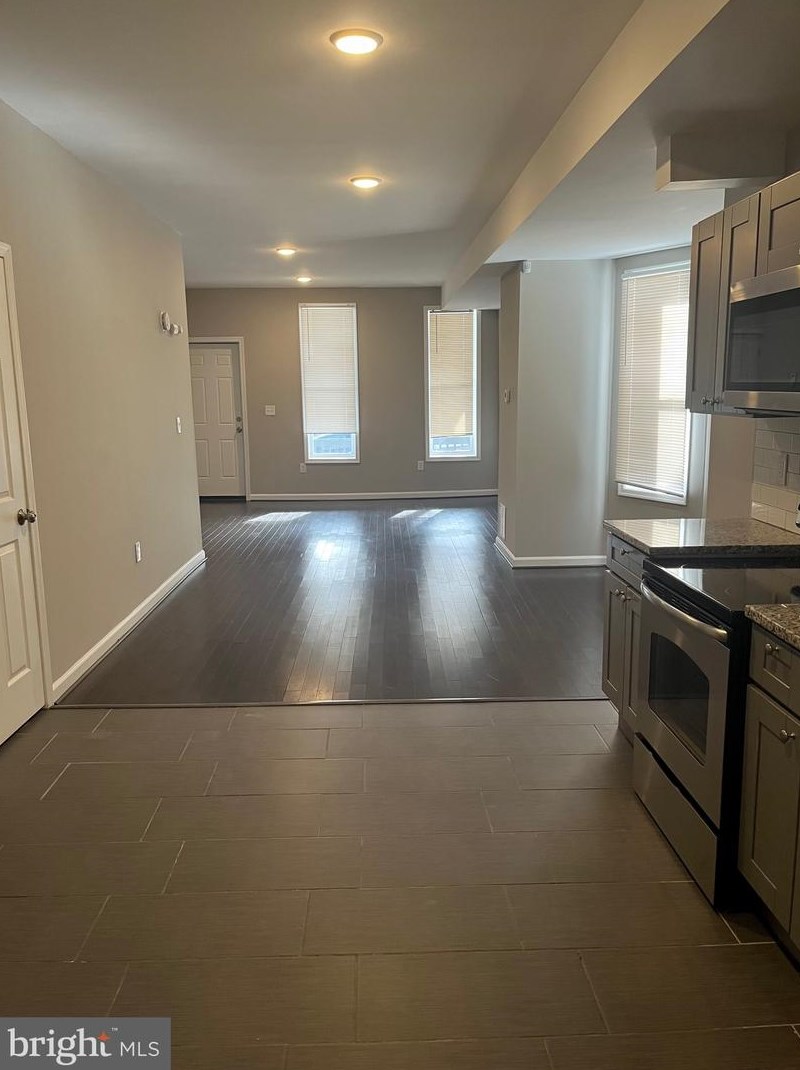 608 Mccabe Ave, Baltimore MD  21212-4210 exterior