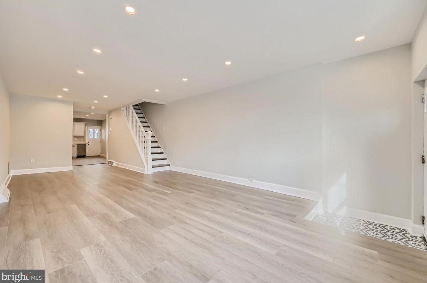 734 Conkling St, Baltimore MD  21224-4301 exterior