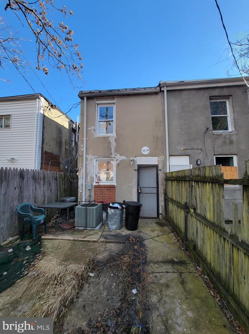 622 Fulton Ave, Baltimore MD  21217-1402 exterior