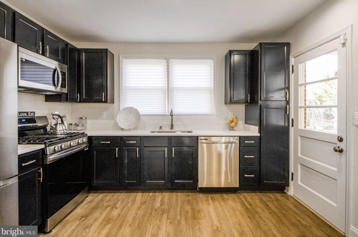 2308 Montebello Ter, Baltimore MD  21214-2434 exterior