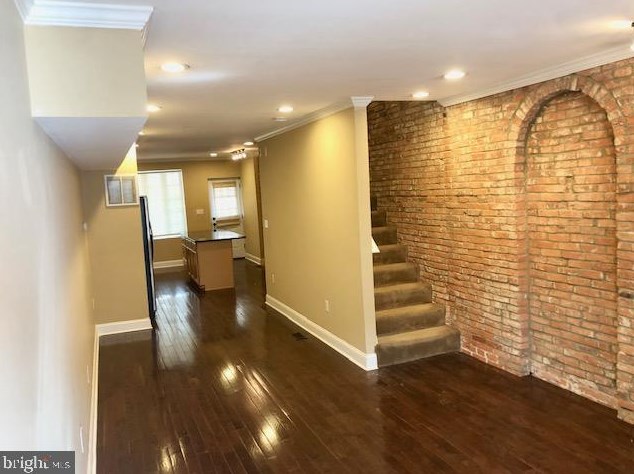 118 Burnett St, Baltimore, MD 21230-3704