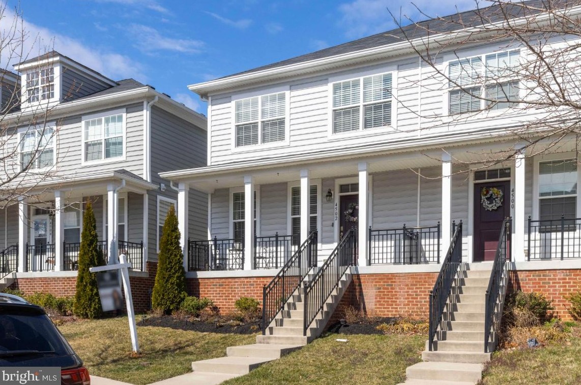 4502 Birchwood Dr, Baltimore, MD 21229-2489