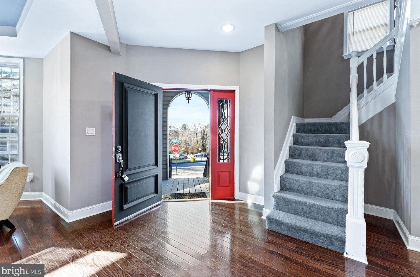 4218 Connecticut Ave, Baltimore, MD 21229-3509