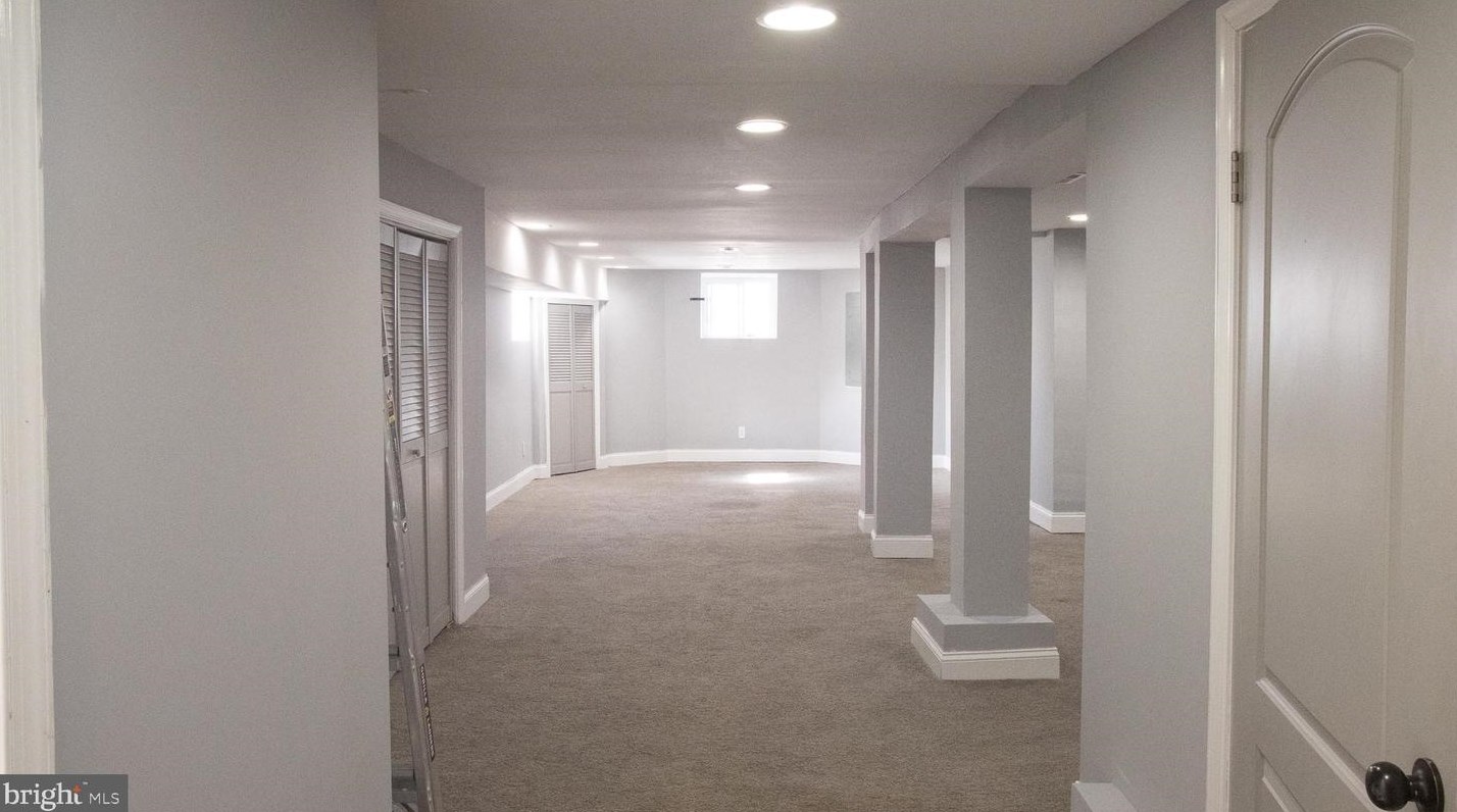 5215 Bosworth Ave, Baltimore MD  21207-6861 exterior