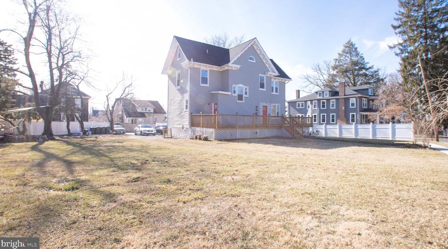 5215 Bosworth Ave, Baltimore MD  21207-6861 exterior