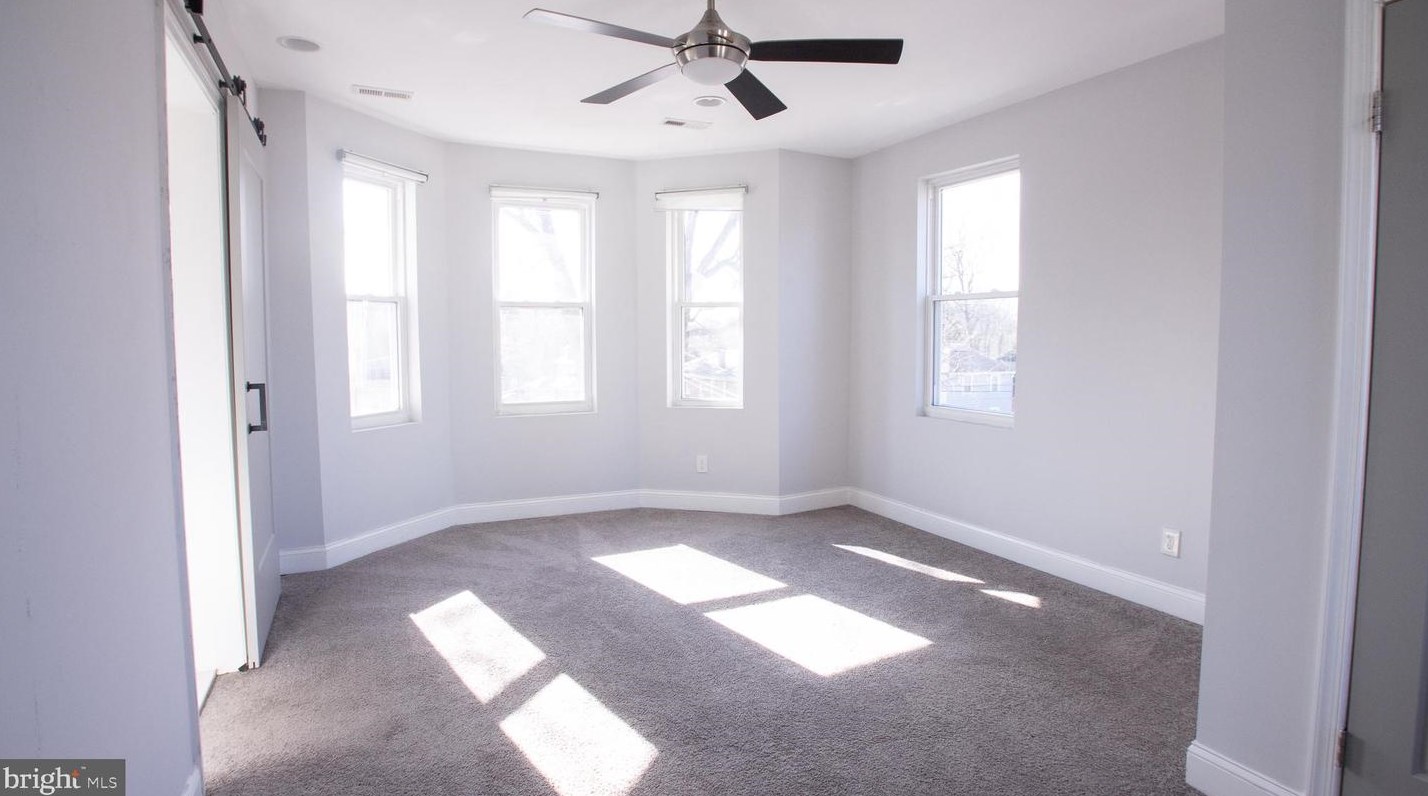 5215 Bosworth Ave, Baltimore MD  21207-6861 exterior