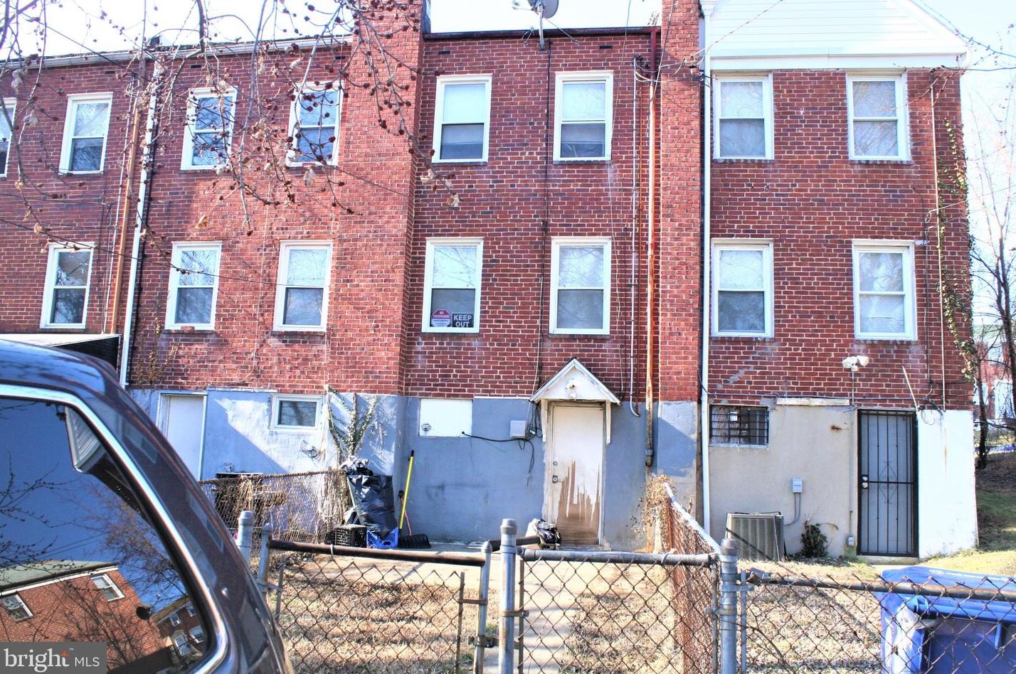 3636 Dudley Ave, Baltimore, MD 21213-1829