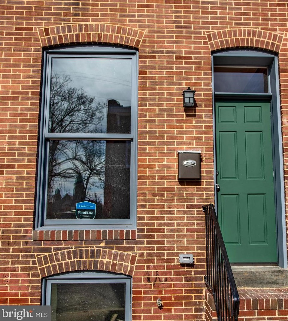 2220 Prentiss Pl, Baltimore, MD 21205-1241