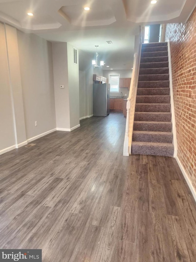 216 N Ellwood Ave, Baltimore, MD 21224