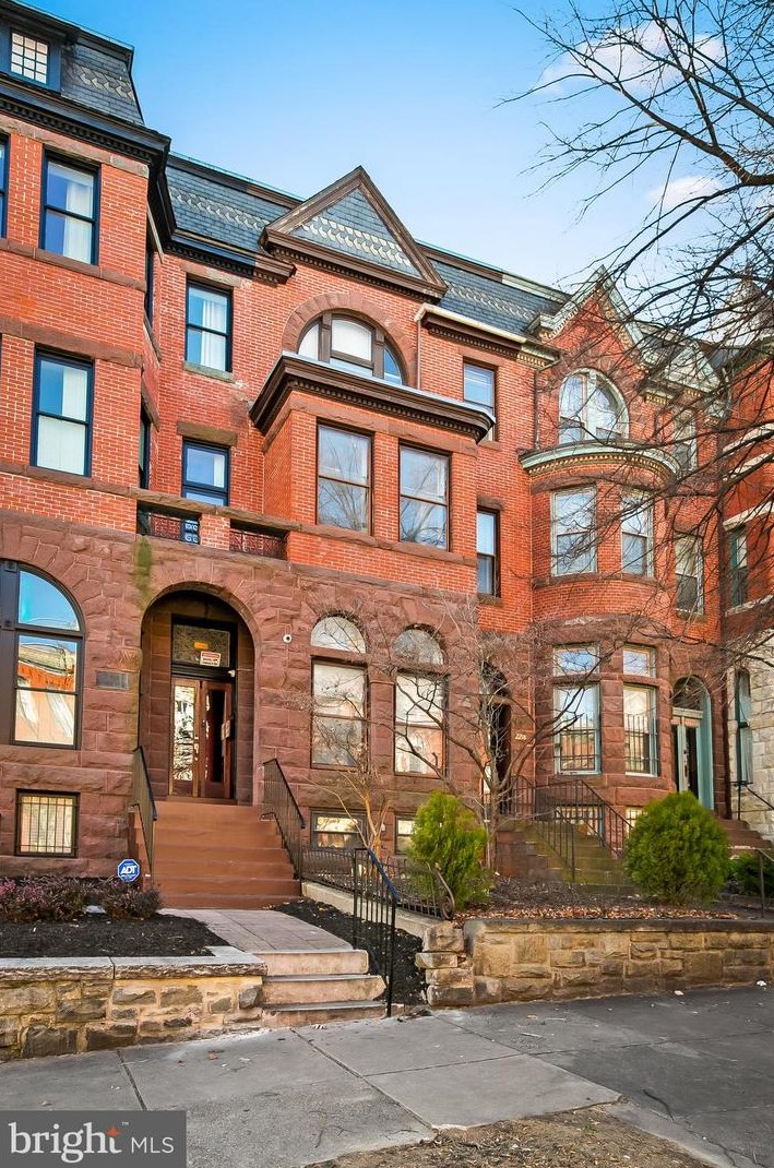 2216 Eutaw Pl, Baltimore, MD 21217