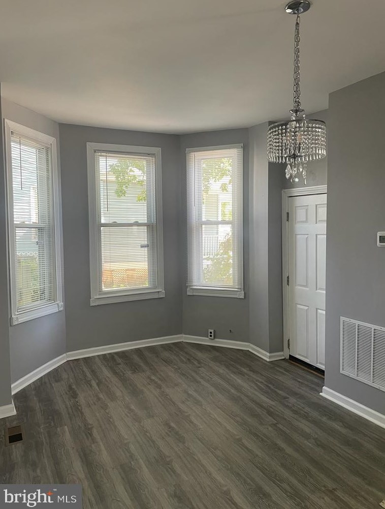 620 Wyanoke Ave, Baltimore, MD 21218