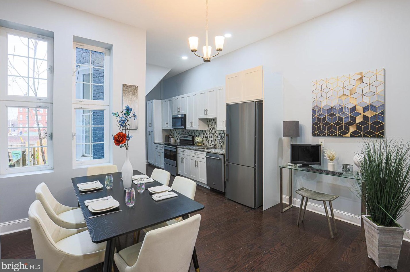 2018 Linden Ave, Baltimore MD  21217-4622 exterior