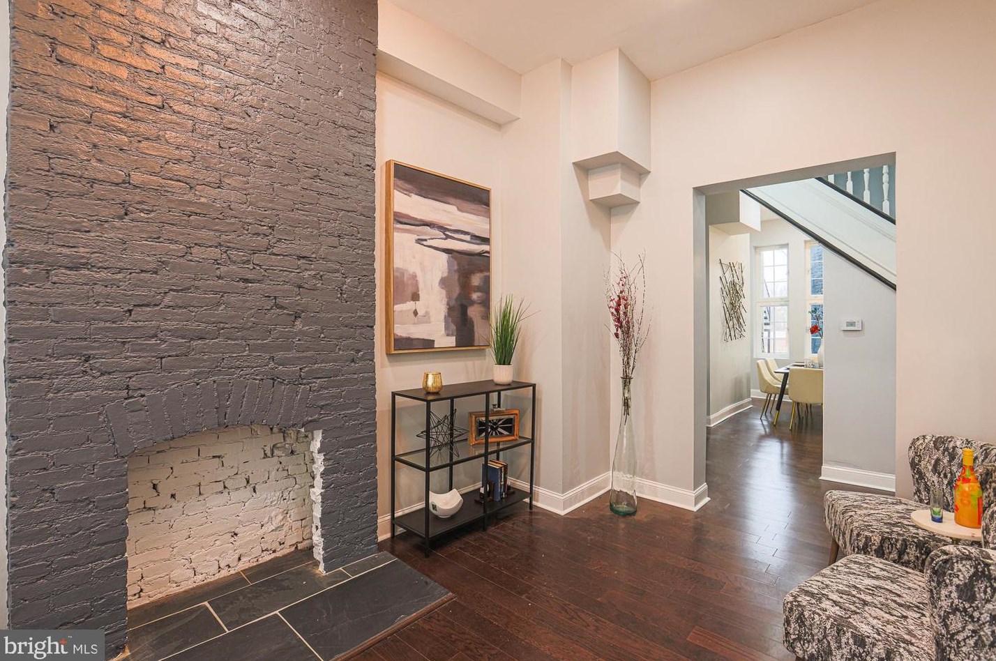 2018 Linden Ave, Baltimore MD  21217-4622 exterior