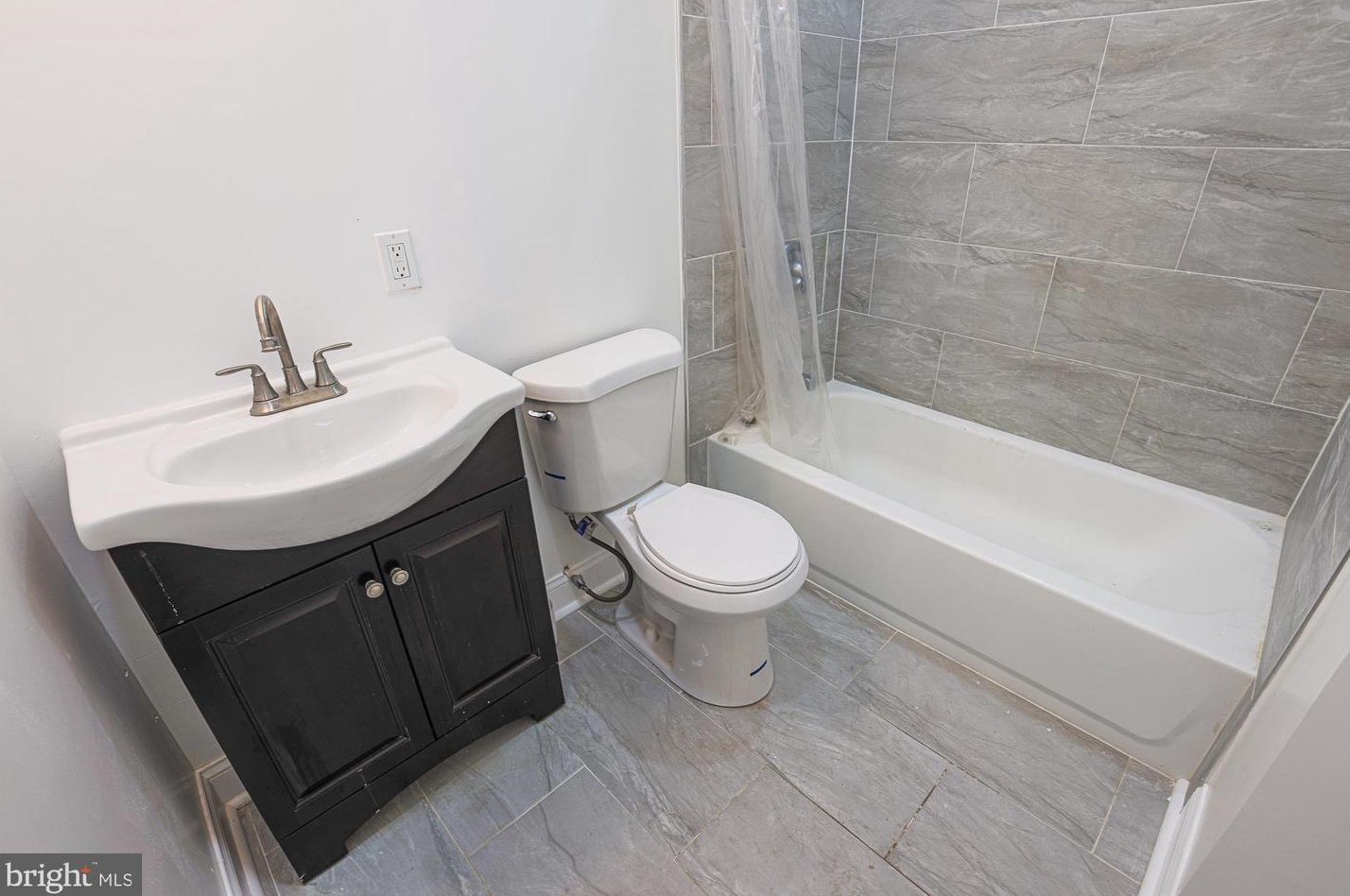 2018 Linden Ave, Baltimore MD  21217-4622 exterior