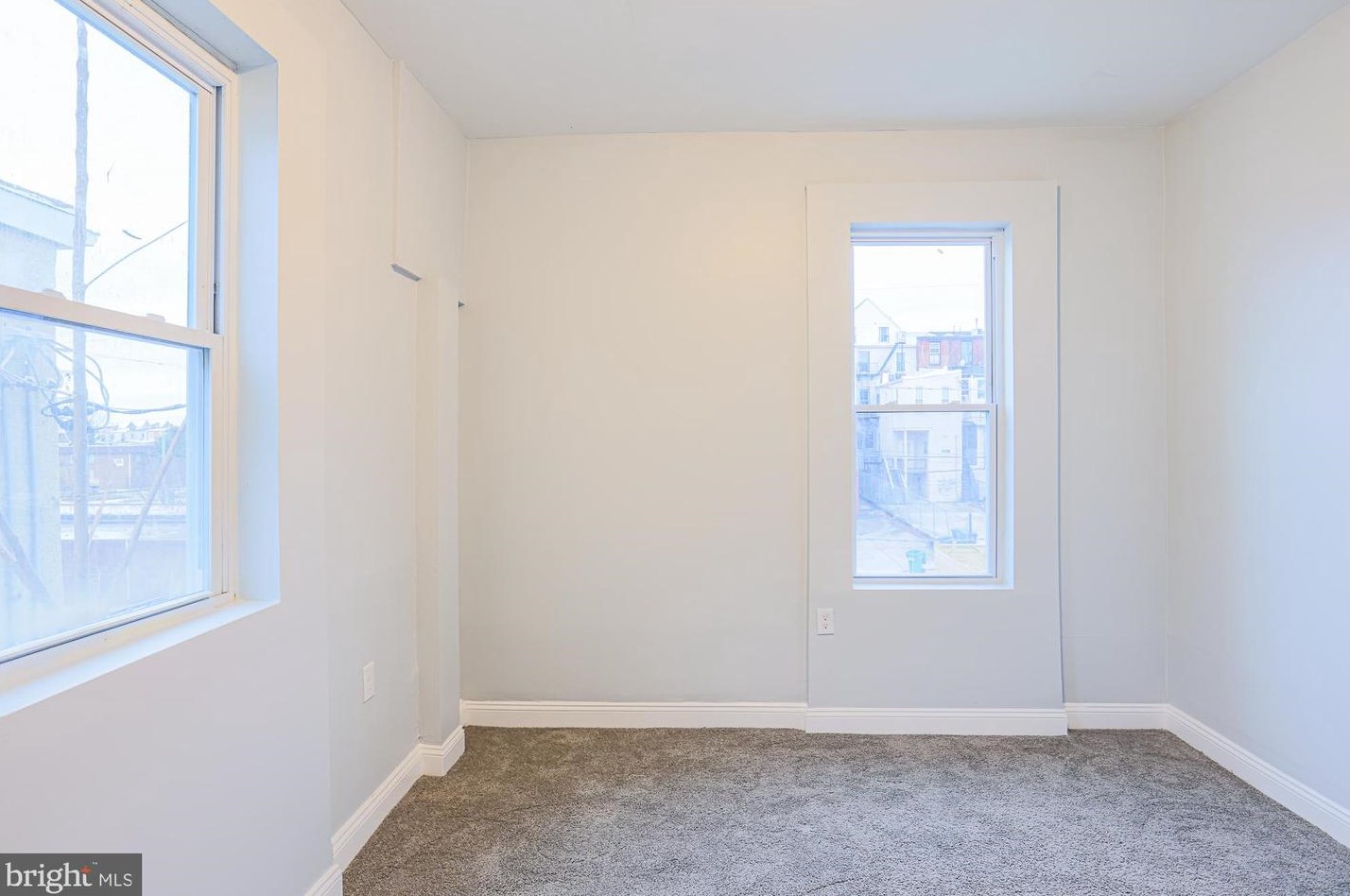 2018 Linden Ave, Baltimore MD  21217-4622 exterior