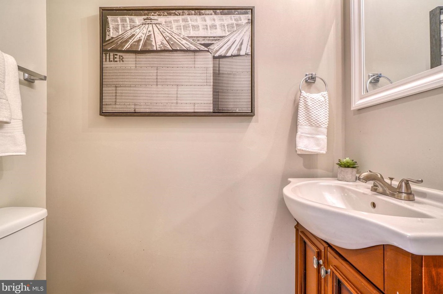 209 Madeira St, Baltimore MD  21231-2623 exterior