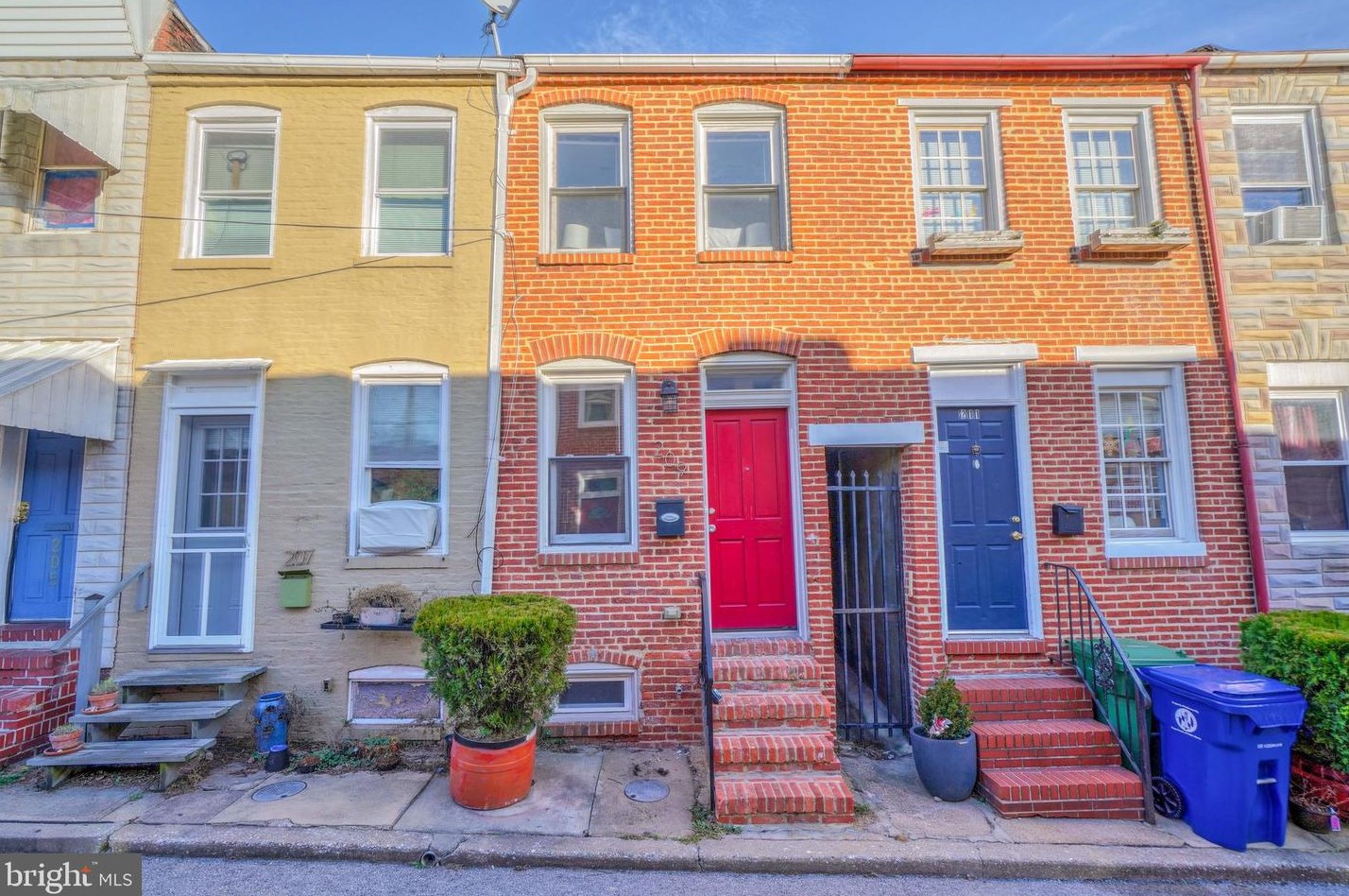209 Madeira St, Baltimore MD  21231-2623 exterior