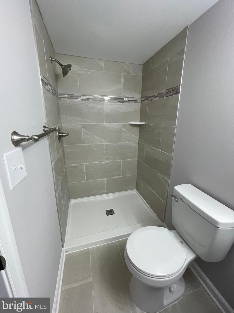 3607 Bay Ave, Baltimore MD  21225-2247 exterior