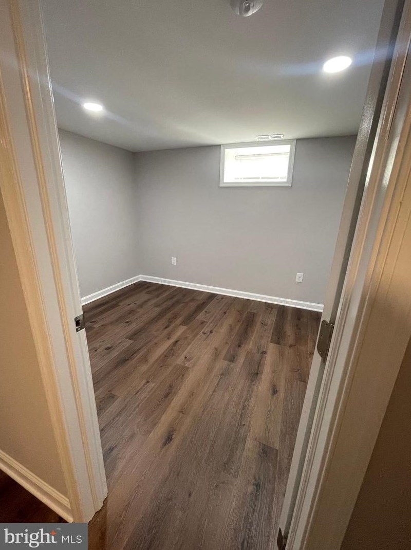 3607 Bay Ave, Baltimore MD  21225-2247 exterior