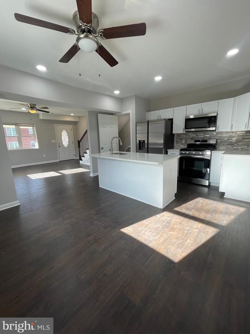 3607 Bay Ave, Baltimore MD  21225-2247 exterior