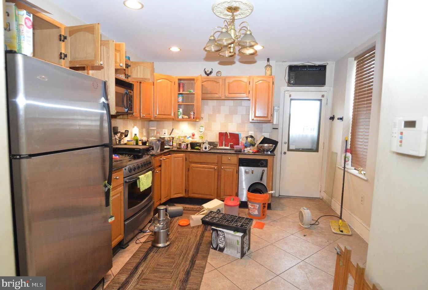 629 Dean St, Baltimore, MD 21224-4306