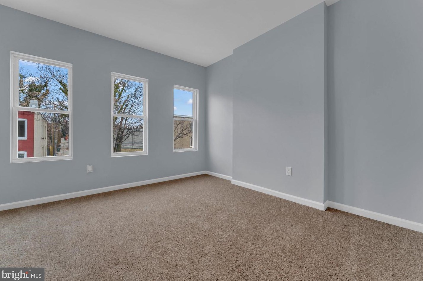 1811 Presbury St, Baltimore MD  21217-1652 exterior