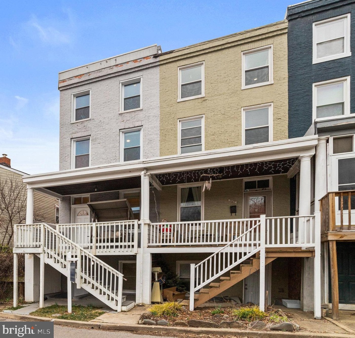 3000 Darby St, Baltimore, MD 21211-2748