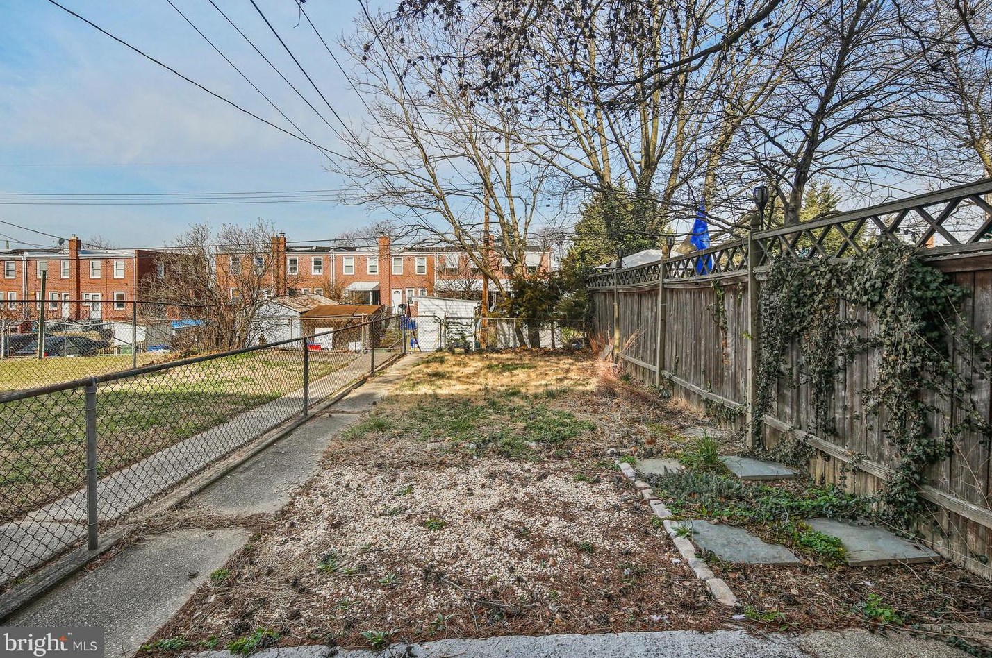 3606 Clarenell Rd, Baltimore MD  21229-5136 exterior
