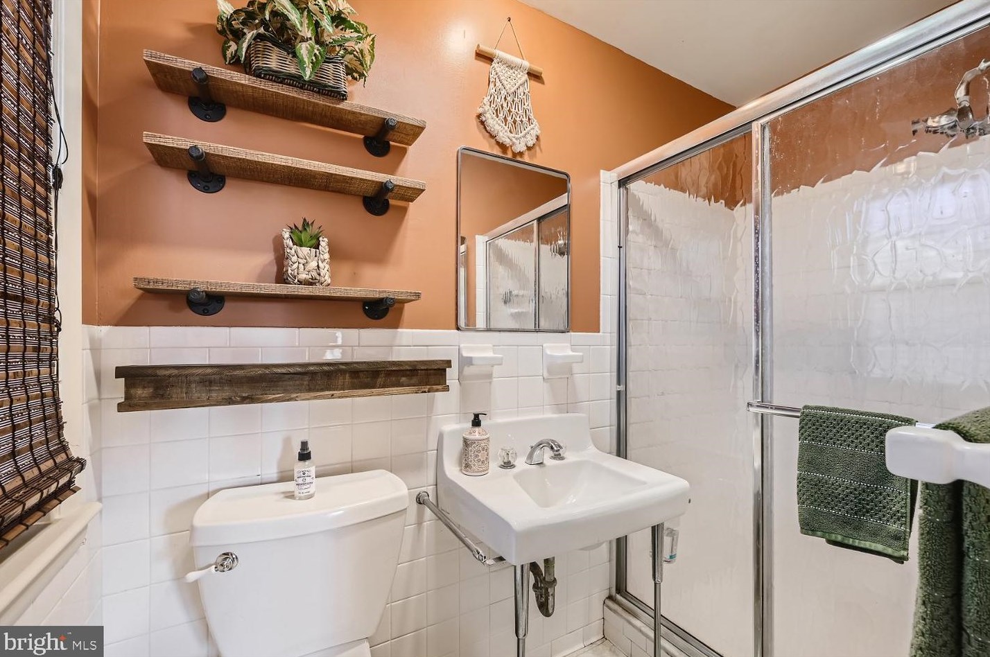 857 Glen Allen Dr, Baltimore MD  21229-1425 exterior