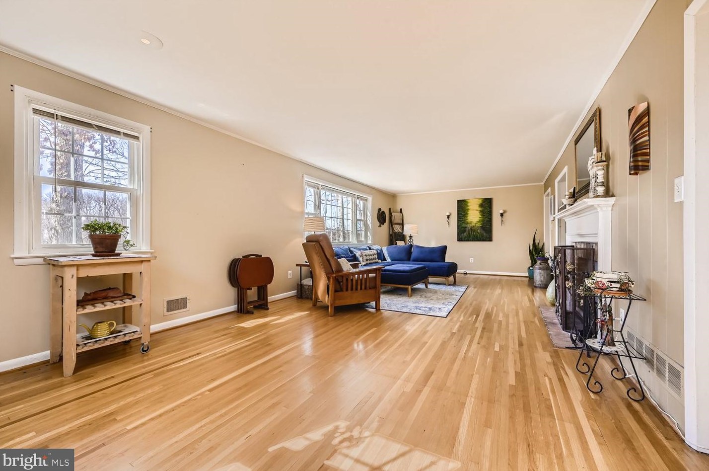 857 Glen Allen Dr, Baltimore MD  21229-1425 exterior