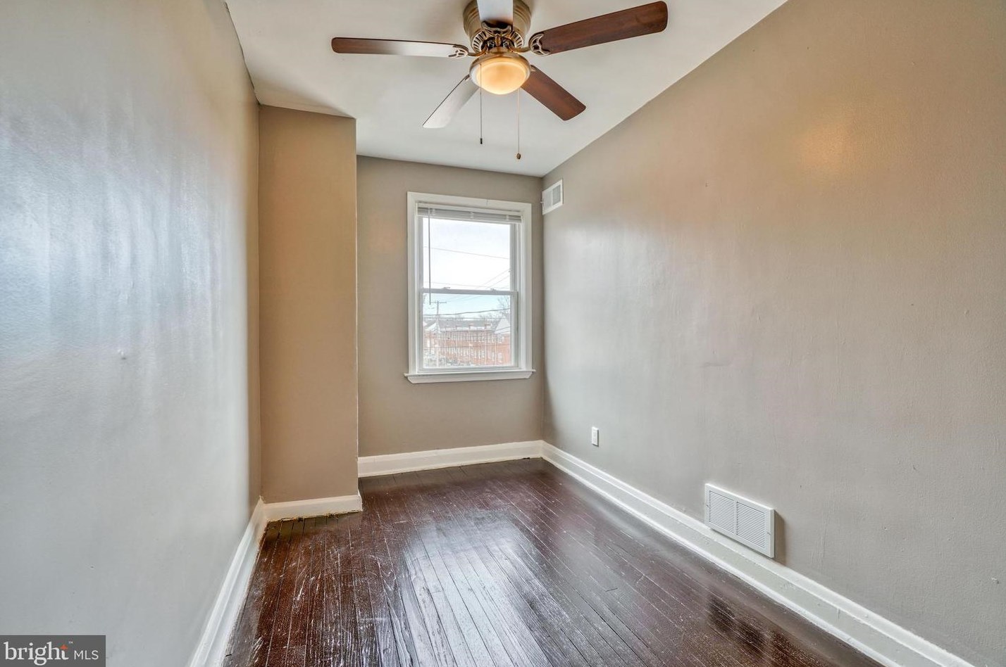 4300 Cedar Garden Rd, Baltimore MD  21229-4503 exterior