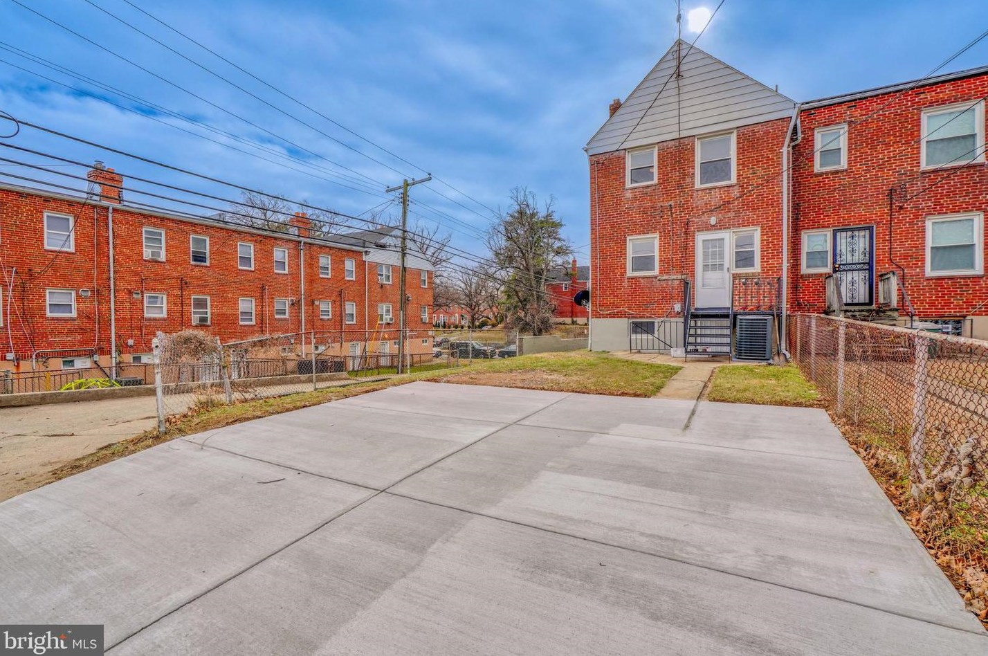 4300 Cedar Garden Rd, Baltimore MD  21229-4503 exterior