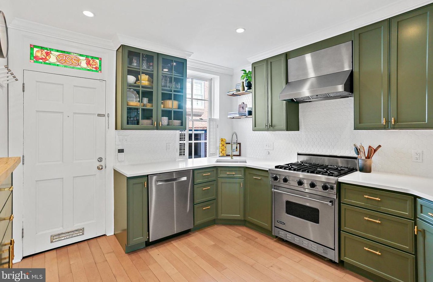 225 Churchill St, Baltimore MD  21230-3918 exterior