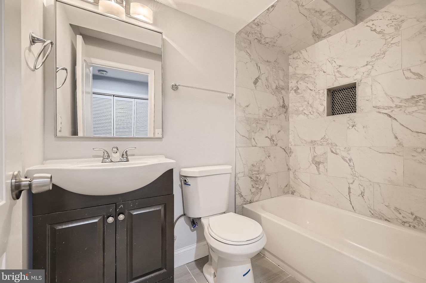 1636 Broadway, Baltimore MD  21213-2314 exterior