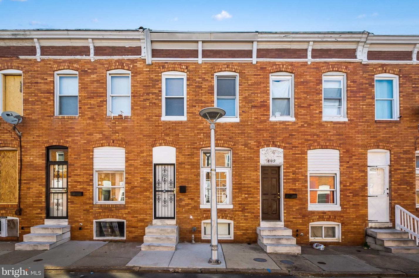 811 N Curley St, Baltimore, MD 21205